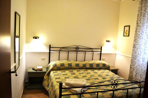 16791camera_fara_delfalco